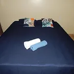 Confortavel E Bem Localizado 3 Quartos Na Praia Do Forte - Cf11